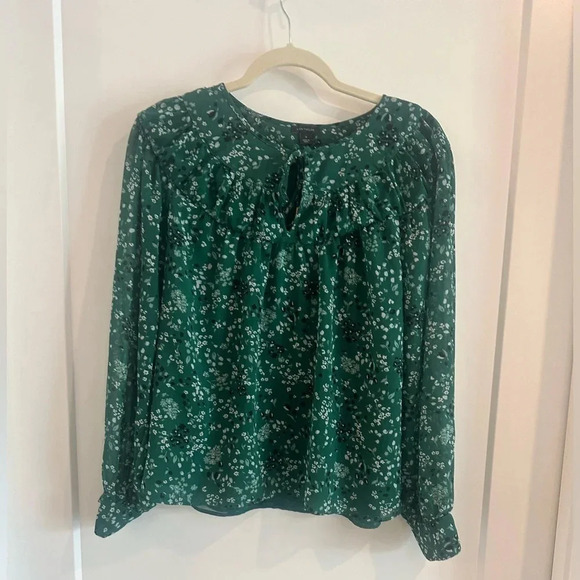 Ann Taylor Green and White Puff Sleeve Blouse - Picture 6 of 6